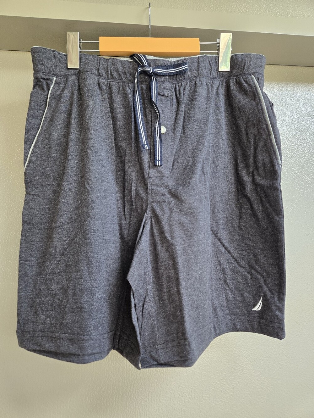Nautica Men’s Charcoal Gray Drawstring Short Sleepwear Size L